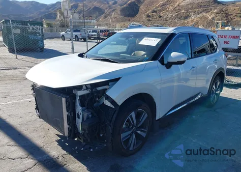 2021 Nissan Rogue Platinum Fwd z USA, uszkodzony, nr VIN JN8AT3DC6MW102041